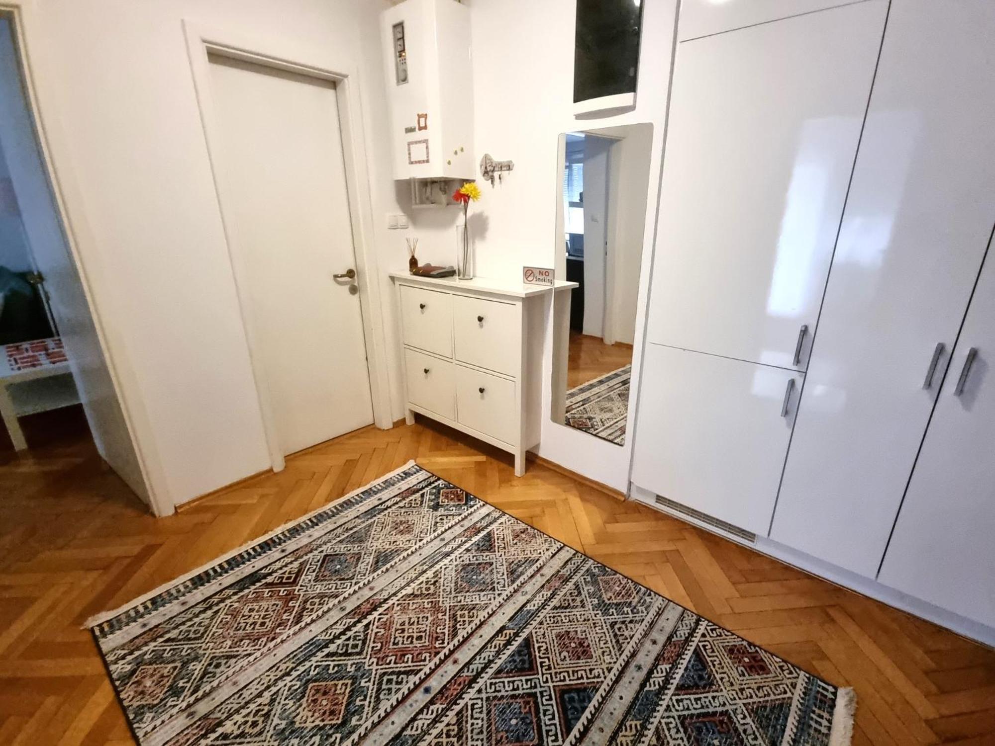 Bell Apartment Bihać Buitenkant foto